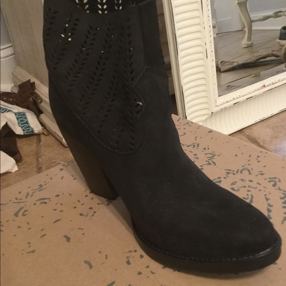 Booties - Picture 6 of 8